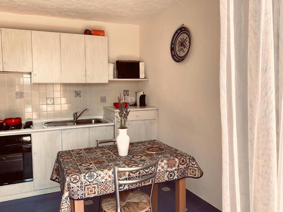 Appartamento Vasiliki Porto San Paolo  Eksteriør billede